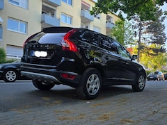 Bild des Angebotes Volvo XC60 XC60 D3 Aut. Momentum