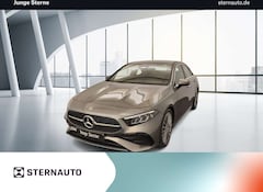 Bild des Angebotes Mercedes-Benz A 220 A 220 d Limo AMG RüCam LED Spur WinterP 19 Zoll