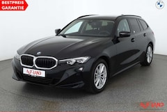 Bild des Angebotes BMW 318 318i Touring LED Navi Kamera Spurhalte