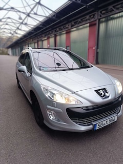 Bild des Angebotes Peugeot 308 SW 140 THP Automatik Sport