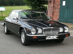 Bild des Angebotes Jaguar Daimler XJ12 Double Six