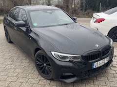 Bild des Angebotes BMW 330 3er+330i+xDrive+Aut.+M+Sport+LASER+HUD+STHZ+LEDER
