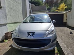 Bild des Angebotes Peugeot 207 75 Tendance
