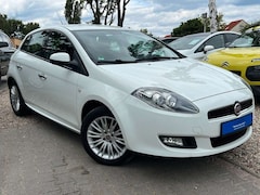 Bild des Angebotes Fiat Bravo 1.4 Lounge*2.HD*Klima*E-Paket*TÜV NEU
