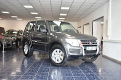 Bild des Angebotes Mitsubishi Pajero 3.2 DI-D 4WD AHK 3-tg Klimaautomatik