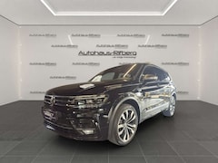 Bild des Angebotes VW Tiguan Allspace 2,0 TDI DSG 2x R-LIne 7-Sit/PanD