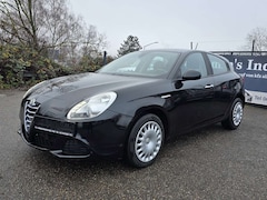 Bild des Angebotes Alfa Romeo Giulietta 1.6JTDM Xenon Klima Euro5 Parksytem