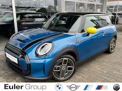Bild des Angebotes MINI Cooper SE A 3-Türer Navi Leder DA LED AC Laden Prof. PDC 2-Z