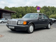 Bild des Angebotes Mercedes-Benz 300 SE*1988*BLAUSCHWARZ*SZH*BECKER*
