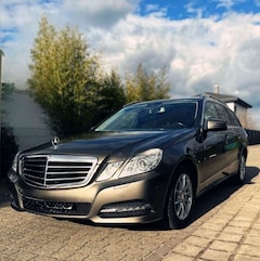 Bild des Angebotes Mercedes-Benz E 220 E 220 CDI BlueEfficiency (212.202)