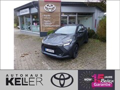 Bild des Angebotes Toyota C-HR 2.0 Plug-in-Hybrid Team Deutschland