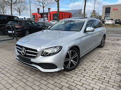 Bild des Angebotes Mercedes-Benz E 200 d Avantgarde Leder Kamera eSD LED Distronic
