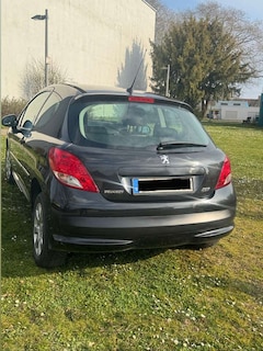 Bild des Angebotes Peugeot 207 Filou
