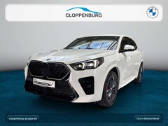 Bild des Angebotes BMW X2 sDrive18d Head-Up+AHK+Navi+Pano+ACC+SHZ+KeyGO