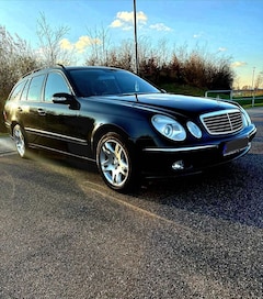 Bild des Angebotes Mercedes-Benz E 320 T CDI Avantgarde