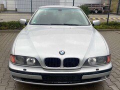 Bild des Angebotes BMW 528 5er 528i
