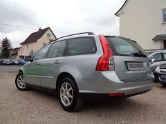 Bild des Angebotes Volvo V50 Kombi 1.8 F