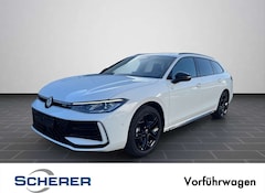 VW Passat 2,0 l TDI R-LINE / DSG / PANO / IQ / PRO