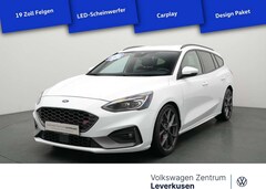 Bild des Angebotes Ford Focus Turnier ST NAVI B&O ACC LEDER KAM SHZ L
