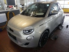 Bild des Angebotes Fiat 500 e Giorgio Armani Collectors Edition