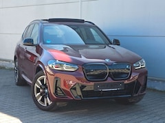 Bild des Angebotes BMW iX3 (Panorama/Leder/Kamera)