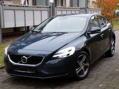 Bild des Angebotes Volvo V40 T2/Navi/Kamera/Teilleder/Multi./LED/PDC/SHZ