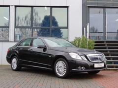 Bild des Angebotes Mercedes-Benz E 200 CGI BlueEFFICIENCY Elegance