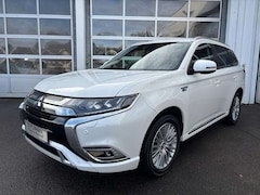 Bild des Angebotes Mitsubishi Outlander 2.4 MIVEC PLUG-IN HYBRID 4WD Plus