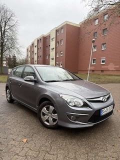 Hyundai i30 Hyundai i30 1.4 Benzin, mit TÜV, Klima