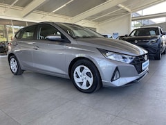 Bild des Angebotes Hyundai i20 1.2 Select Tempom. Sitz+Lenkr.Hzg PDC