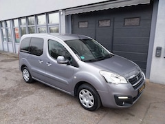 Bild des Angebotes Peugeot Partner Allure HU*SERVICE*ZR NEU NAVI/KAMERA/PDC/SHZ