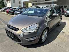 Bild des Angebotes Ford S-Max Titanium 2.2 Automatik Navigation Sitzlüftung