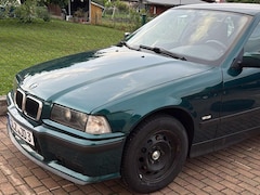Bild des Angebotes BMW 318 318iComfort Edition