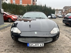 Bild des Angebotes Jaguar XK8 Cabriolet/Leder/Klima/El.Dach/El Sitze/Klimaanlage