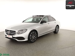 Bild des Angebotes Mercedes-Benz E 250 E 250 AVANTGARDE PANO,DISTRO,MULTIBEAM,360GRAD