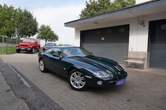 Jaguar XK8 XK8 4.2 Coupe Aut. KLIMA+LEDER+NAVI+PDC+ALU+XENON