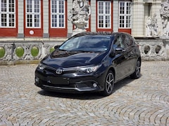 Toyota Auris Auris 1.2 Turbo Team Deutschland