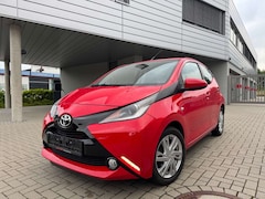 Toyota Aygo AYGO x-play Team D RÜCKFAHRKAMERA TEMPOMAT