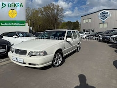 Bild des Angebotes Volvo V70 2.5 Automatik Rarität/133TKM/1.Hand/SHZ/KLIM