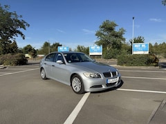Bild des Angebotes BMW 318 318i