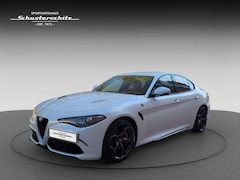 Bild des Angebotes Alfa Romeo Giulia GIULIA 2.9 MT6 QUADRIFOGLIO SAMMLER MANUEL