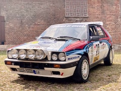 Lancia Delta Delta HF Integrale