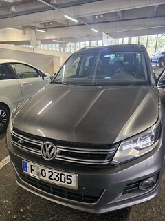 Bild des Angebotes VW Tiguan Allspace VW Tiguan 2.0 R-Line 177 PS Diesel Automatik Pano