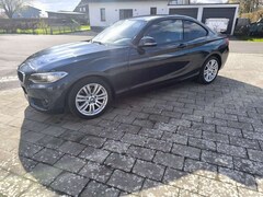 Bild des Angebotes BMW 220 220i Coupe Aut.