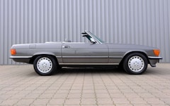 Mercedes-Benz SL 560 R107 vollständig restauriert bei Mercedes