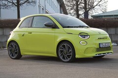 Bild des Angebotes Abarth 500e Scorpionissima