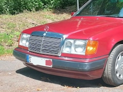 Bild des Angebotes Mercedes-Benz 220 W124