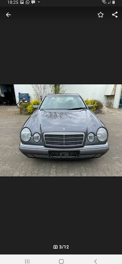 Mercedes-Benz E 200 51200 km Iriginal