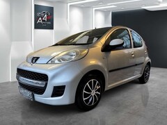 Bild des Angebotes Peugeot 107 * Klima * TÜV + Inspektion NEU * Nur 70tkm*