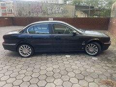Bild des Angebotes Jaguar X-Type 2.5 V6 4x4 Aut. Executive